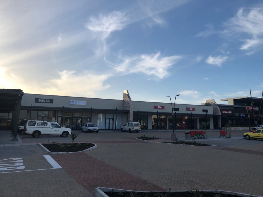 2 Bedroom Property for Sale in Helios Place Western Cape